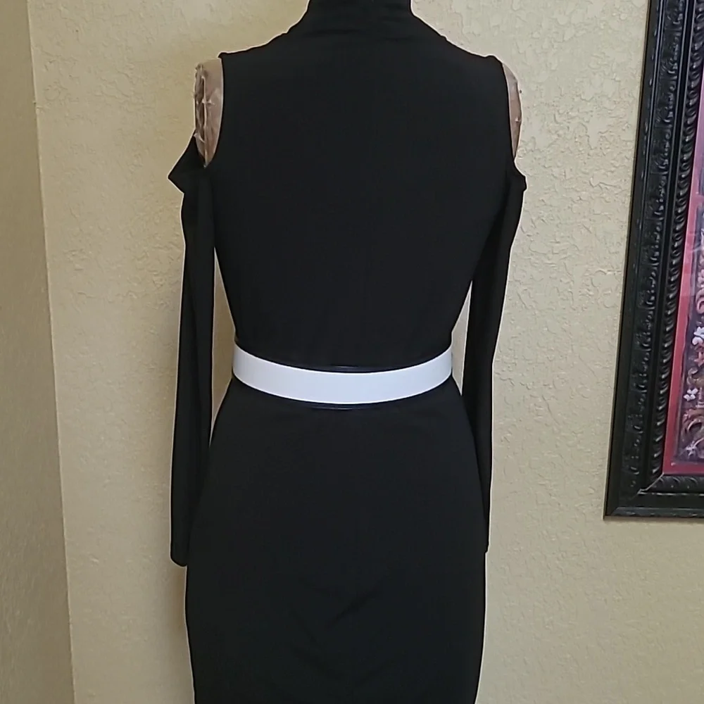 WOMENS BLACK/WHITE ELIE TAHARI LEATHER BELT SIZE S